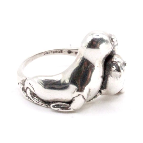 Contemporary Modern Sterling Silver Sea Lions Mom & Pups Ring - Picture 11 of 12